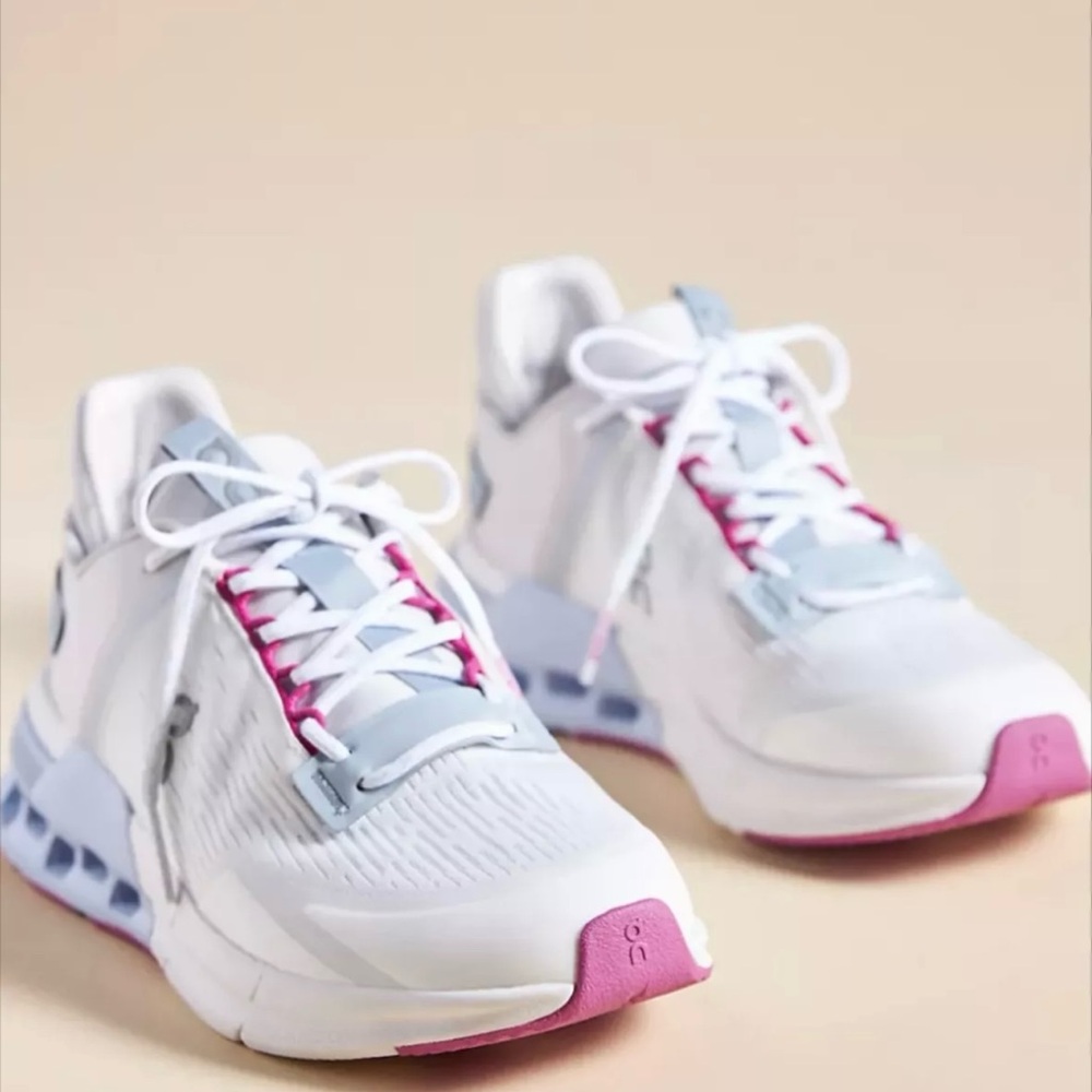 On Cloudnova Flux Sneakers